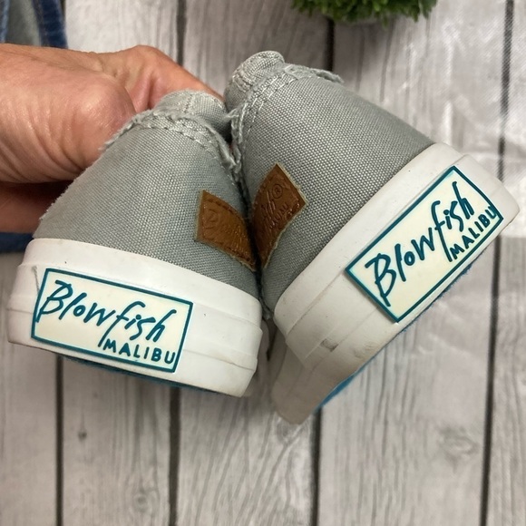 Blowfish Gray Distressed Canvas Sneakers - Picture 3 of 11